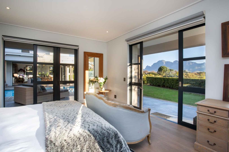 6 Bedroom Property for Sale in Val De Vie Estate Western Cape